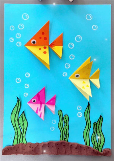 亲子手工 - 折纸鱼拼贴画